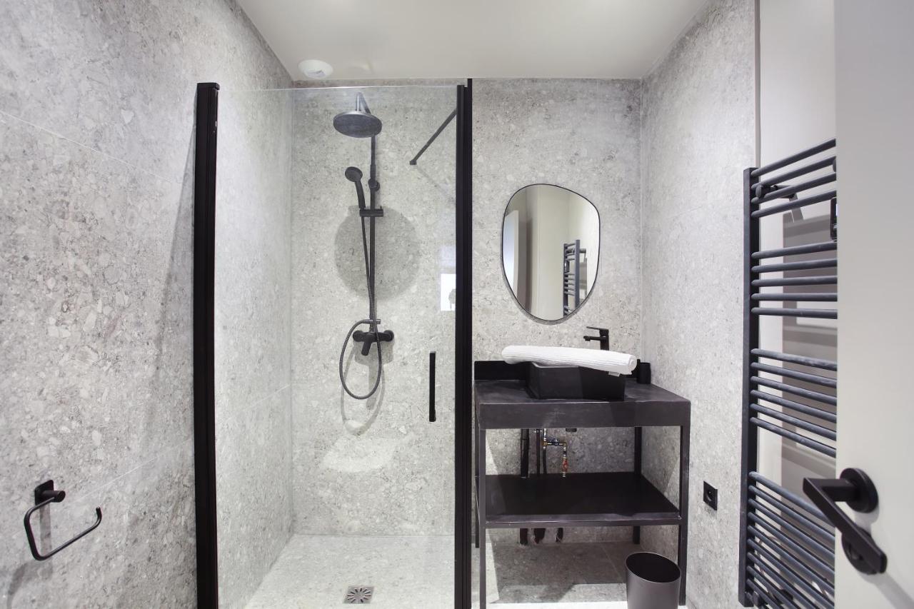 Residence In The Center Of Paris By Studio Prestige Exterior photo